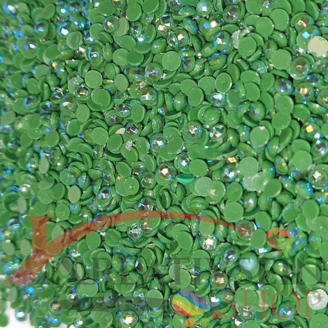 DMC 904 Parrot Green VY DK - runde Steine - Aurora Borealis (AB) - Diamond Painting - Kreativsein.shop